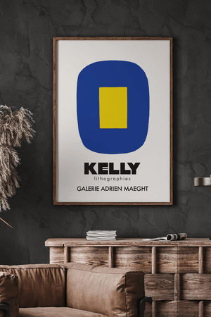 Ellsworth Kelly plakat med blå og gul abstrakt form – moderne kunstplakat i grafisk stil.