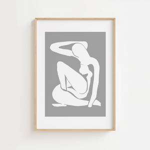 Grey Madame plakat inspireret af Matisse. Et stilrent kvindemotiv i grå toner – kunstnerisk og enkelt udtryk til moderne indretning.