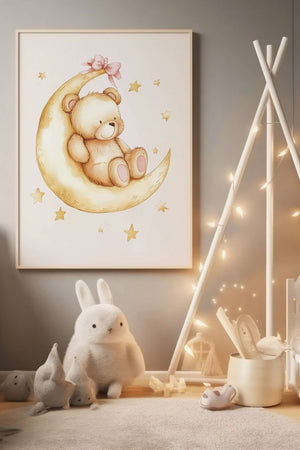 Bamse på Månen - Børneplakat | Magisk & Drømmende Vægkunst