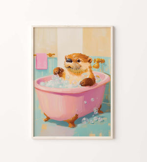 Illustration af sød odder i lyserødt badekar med bobler, perfekt som humoristisk plakat til badeværelset.