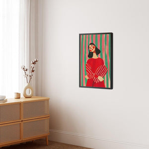 Farverig plakat med kvindefigur i røde nuancer og balancerede former på stribet baggrund