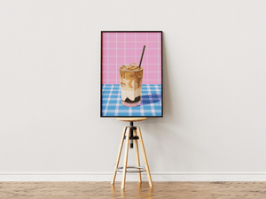 Iced latte plakat med pastel farver og moderne kaffe illustration