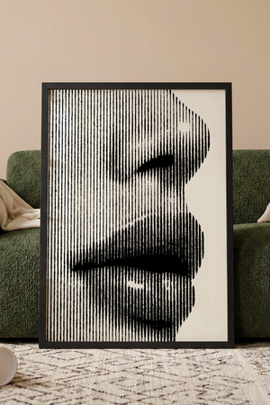 Abstrakt sort hvid plakat med kunstnerisk ansigt skabt af vertikale linjer