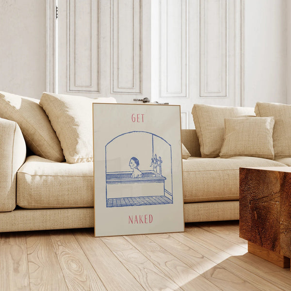 Sjov plakat med teksten "Get Naked" og en blå vintage-illustration af en person i badekar – perfekt til badeværelset
