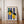 Plakat med abstrakte citroner og blå-hvide striber – moderne kunstplakat med italiensk sommerstemning.
