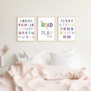 Let's Read and Play All Day Plakat – Sjov og Læring til Børneværelset